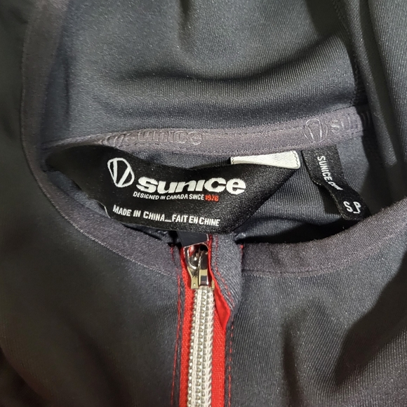 Small Sunice Jacket - Picture 2 of 3
